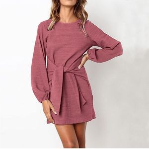 Sweatshirt dress with a waist cinch